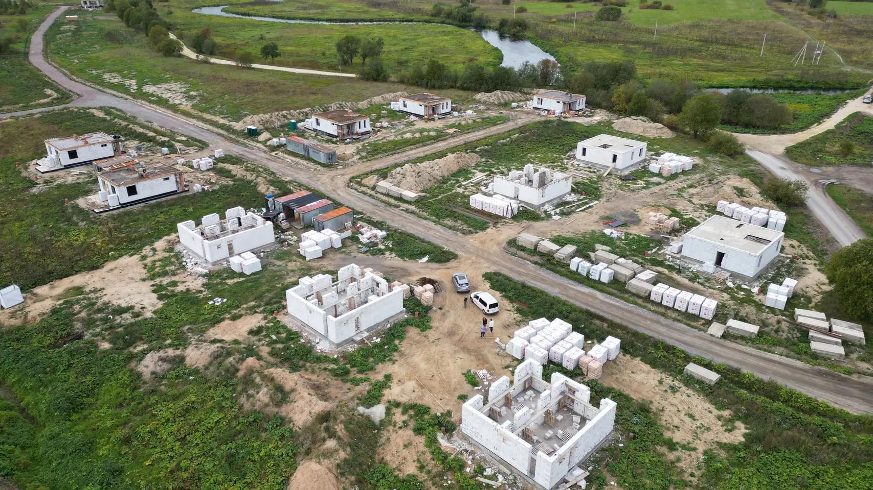 Фото со стройки: Улица летом 2023 года